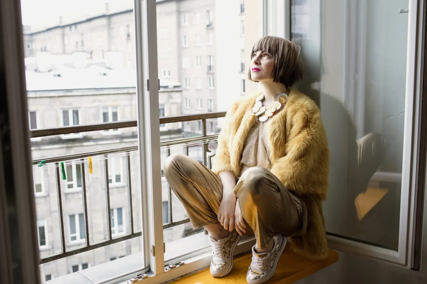 Julia Marcell z obitym kolanem. RECENZJA albumu "Proxy"