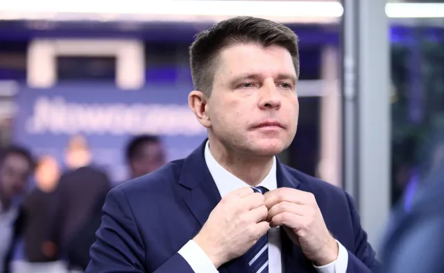 Ryszard Petru zakłada nowe stowarzyszenie, ale z .N nie odchodzi . "To kontroferta dla programu Morawieckiego"
