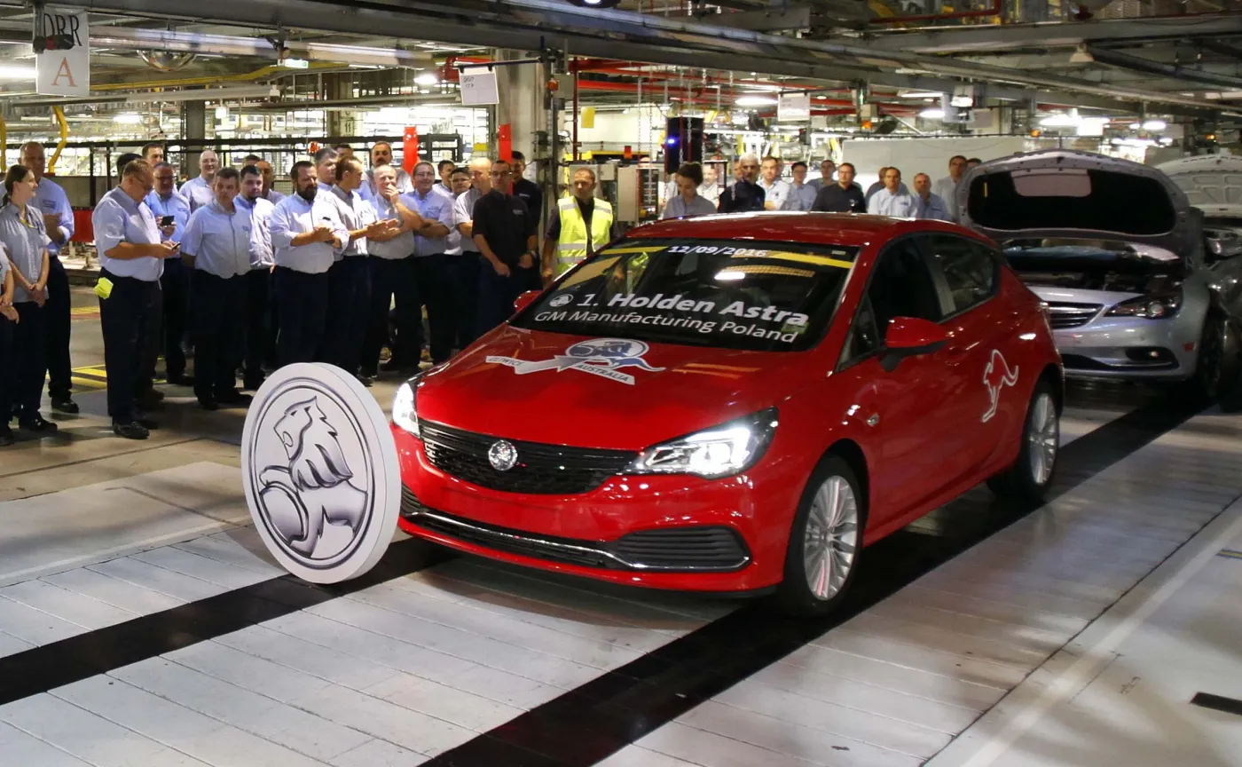 9442685-holden-astra.jpg