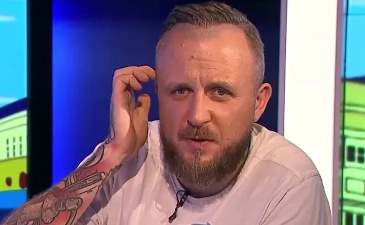 KRRiT: 100 tys. zł kary dla Superstacji za porównanie dziennikarzy TVP do "brudnych, śmierdzących gnid"