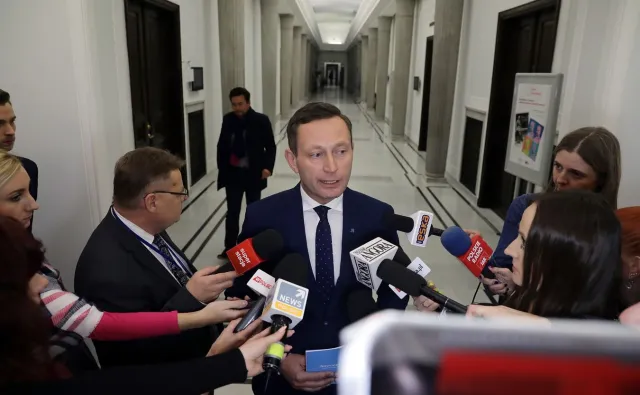 Były gangster "Masa" nazywa Rabieja swoim "chłopcem na posyłki". Polityk Nowoczesnej odpowiada