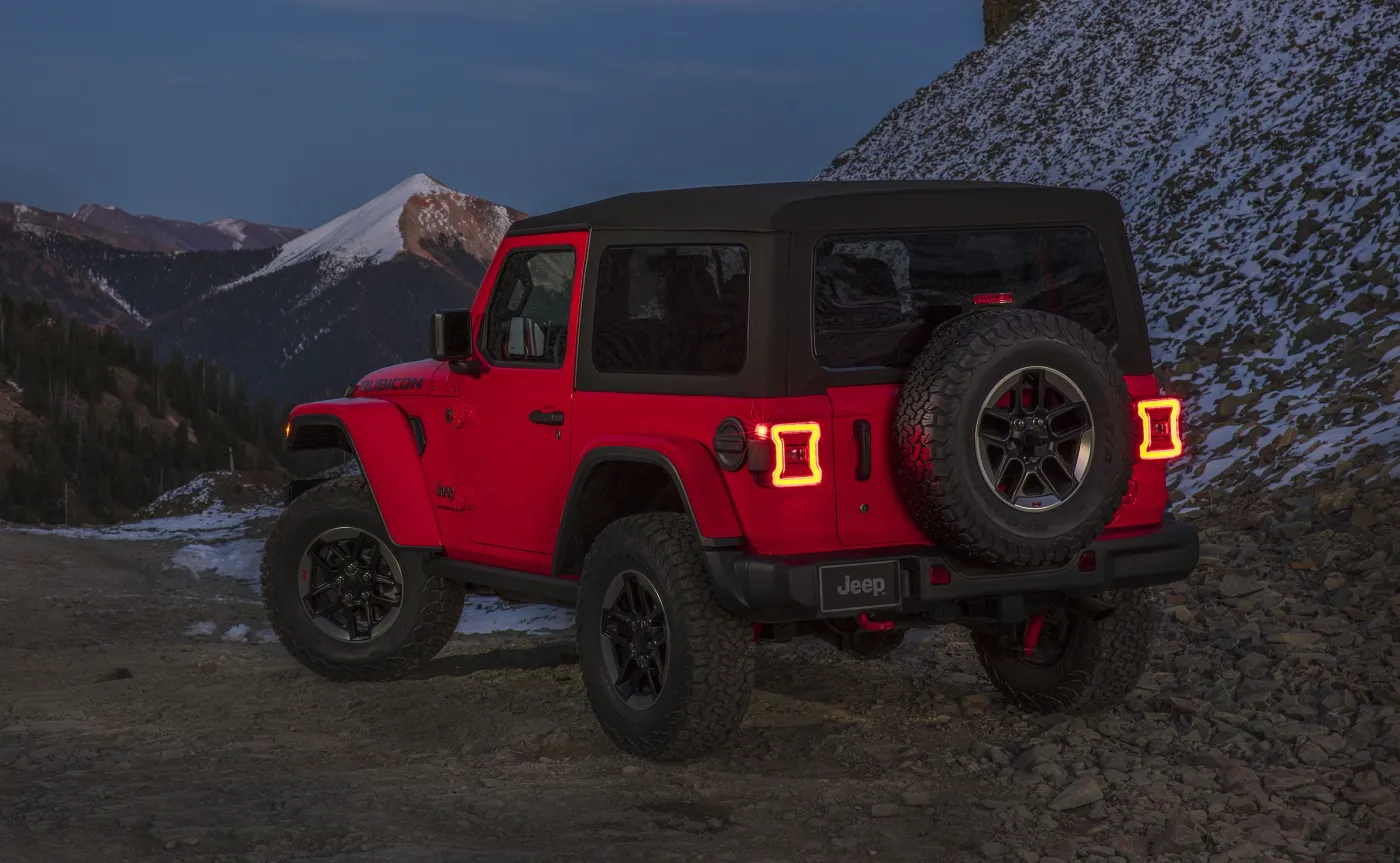 10621341-jeep-wrangler.jpg
