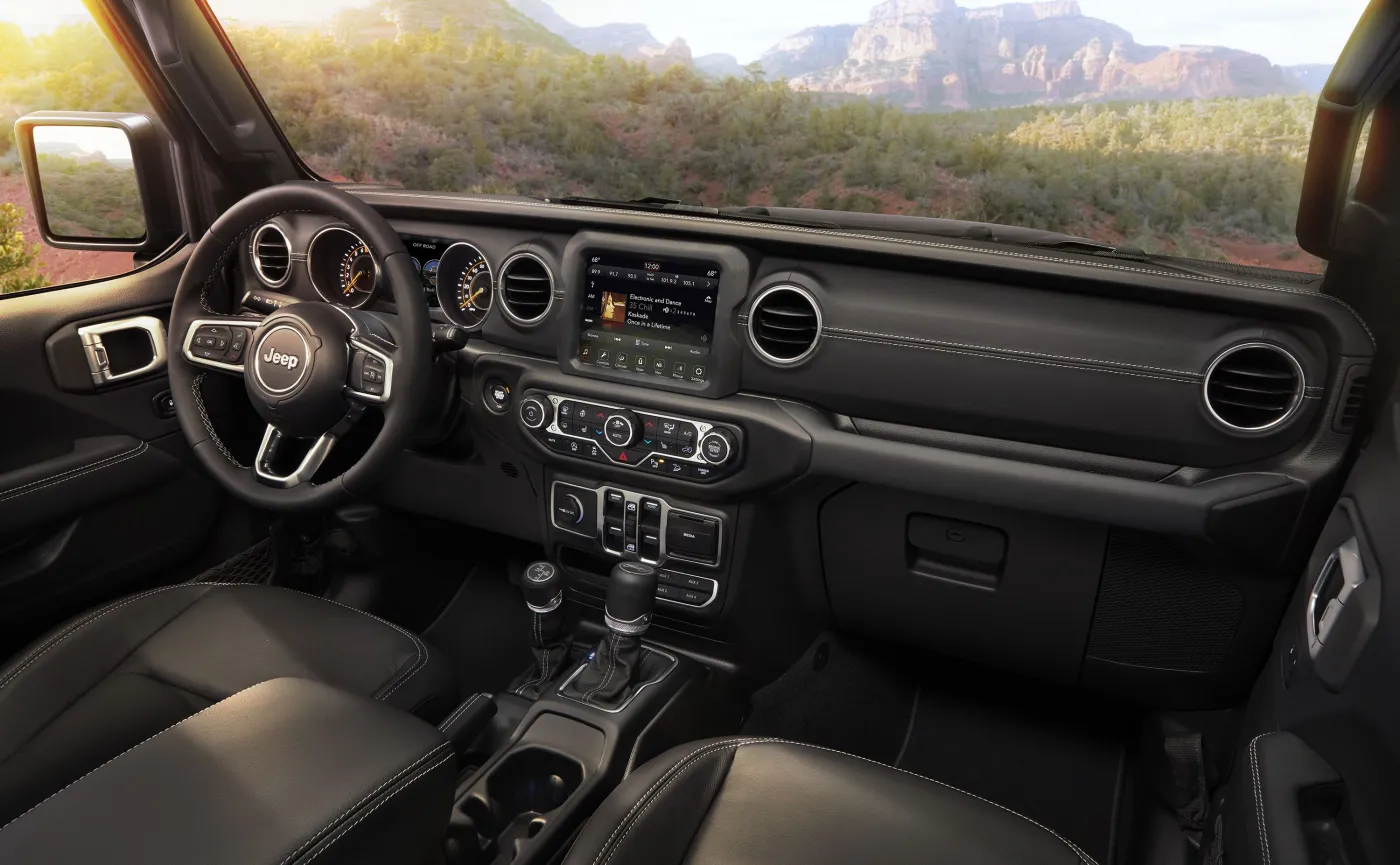 10621469-jeep-wrangler.jpg