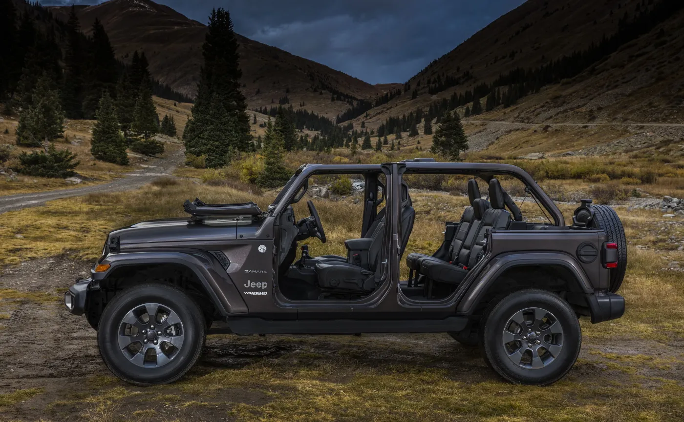 10621501-jeep-wrangler.jpg