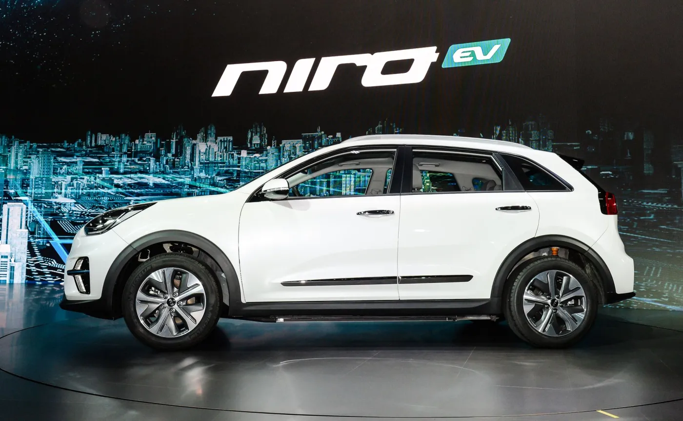 11020713-kia-niro-ev.jpg