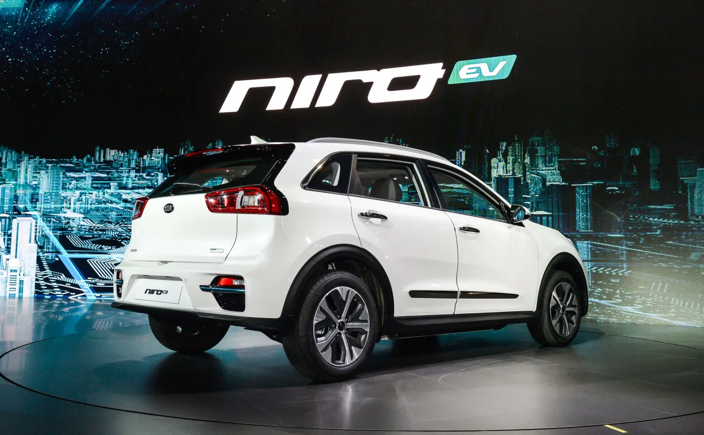 11020745-kia-niro-ev.jpg