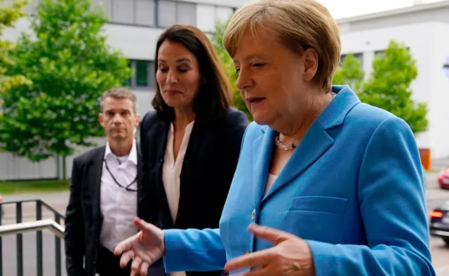 Merkel zapowiada: Unia Europejska podejmie działania przeciwko cłom USA na stal i aluminium