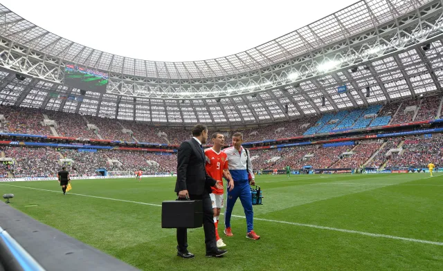 Rosja na 10 dni straciła swojego gwiazdora. Alan Dzagojew nie zagra z Egiptem