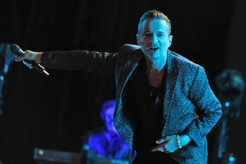 11105916-depeche-mode.jpg