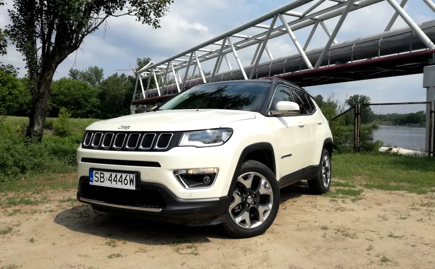 11132801-jeep-compass.jpg