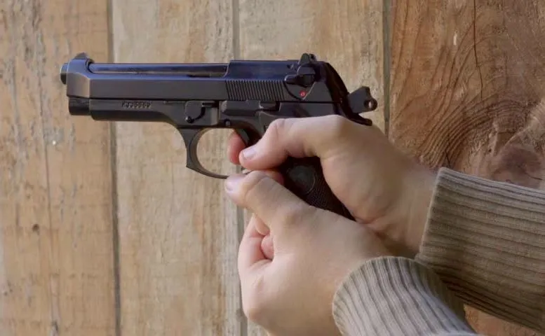 Uczeń strzelał do kolegów z repliki broni ASG. Grozi mu do dwóch lat więzienia