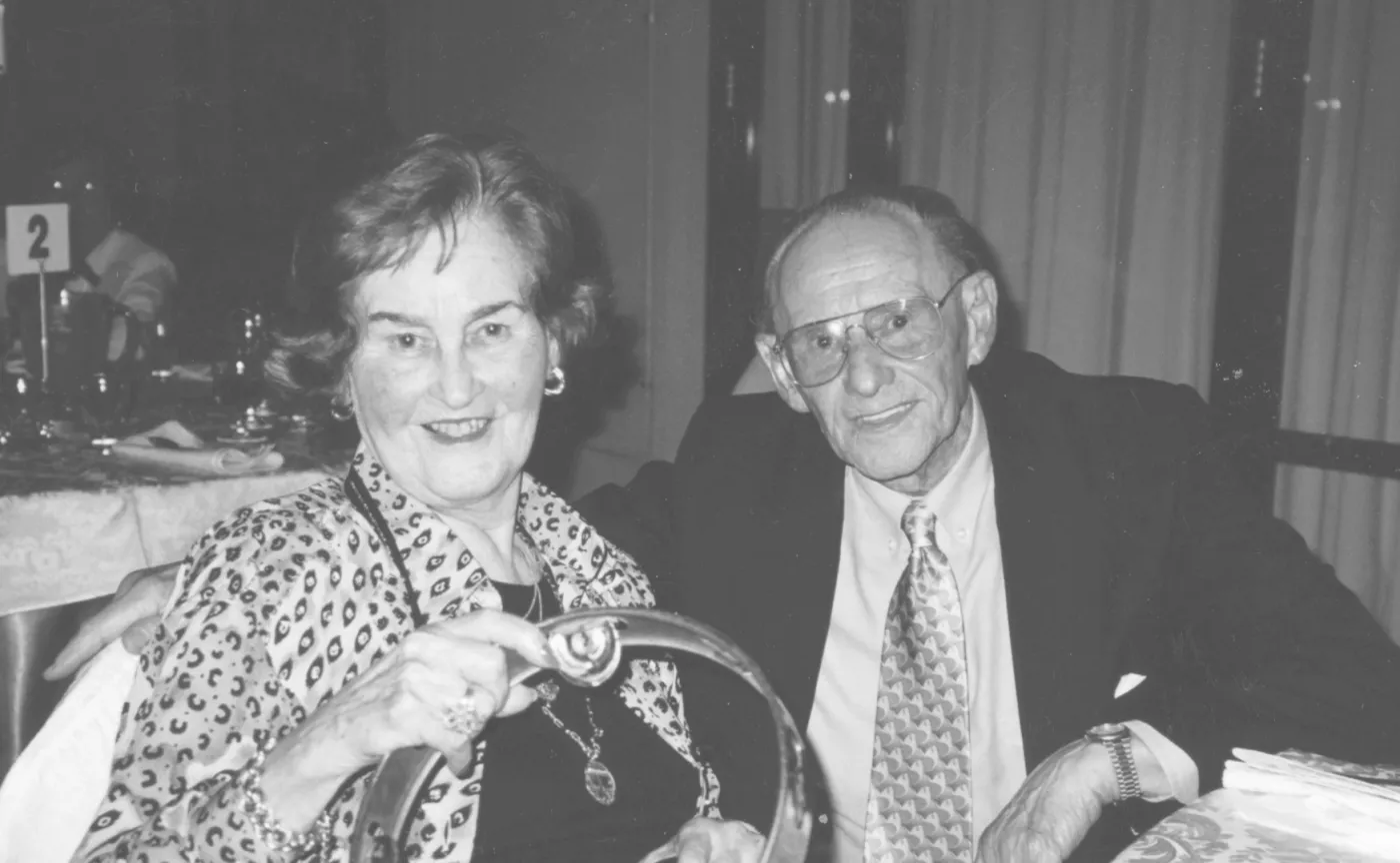 Tatuażysta z Auschwitz nigdy nie patrzył na więźniów. Tylko raz podniósł wzrok. Ta kobieta została jego żoną