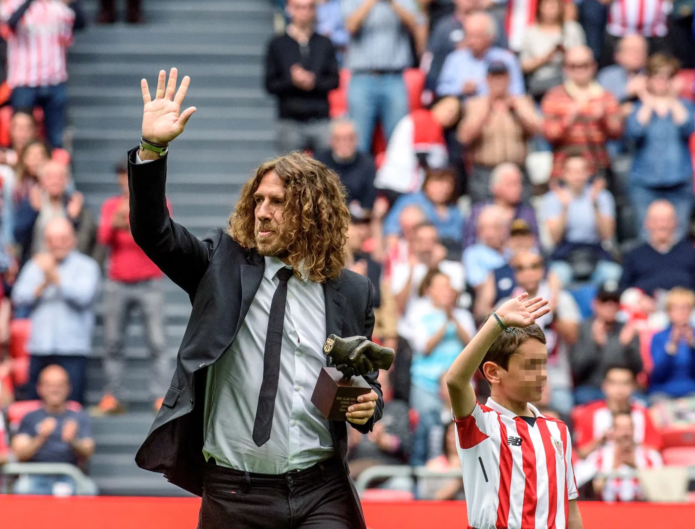 Athletic Bilbao nagrodził Carles Puyol za przywiązanie do Barcelony