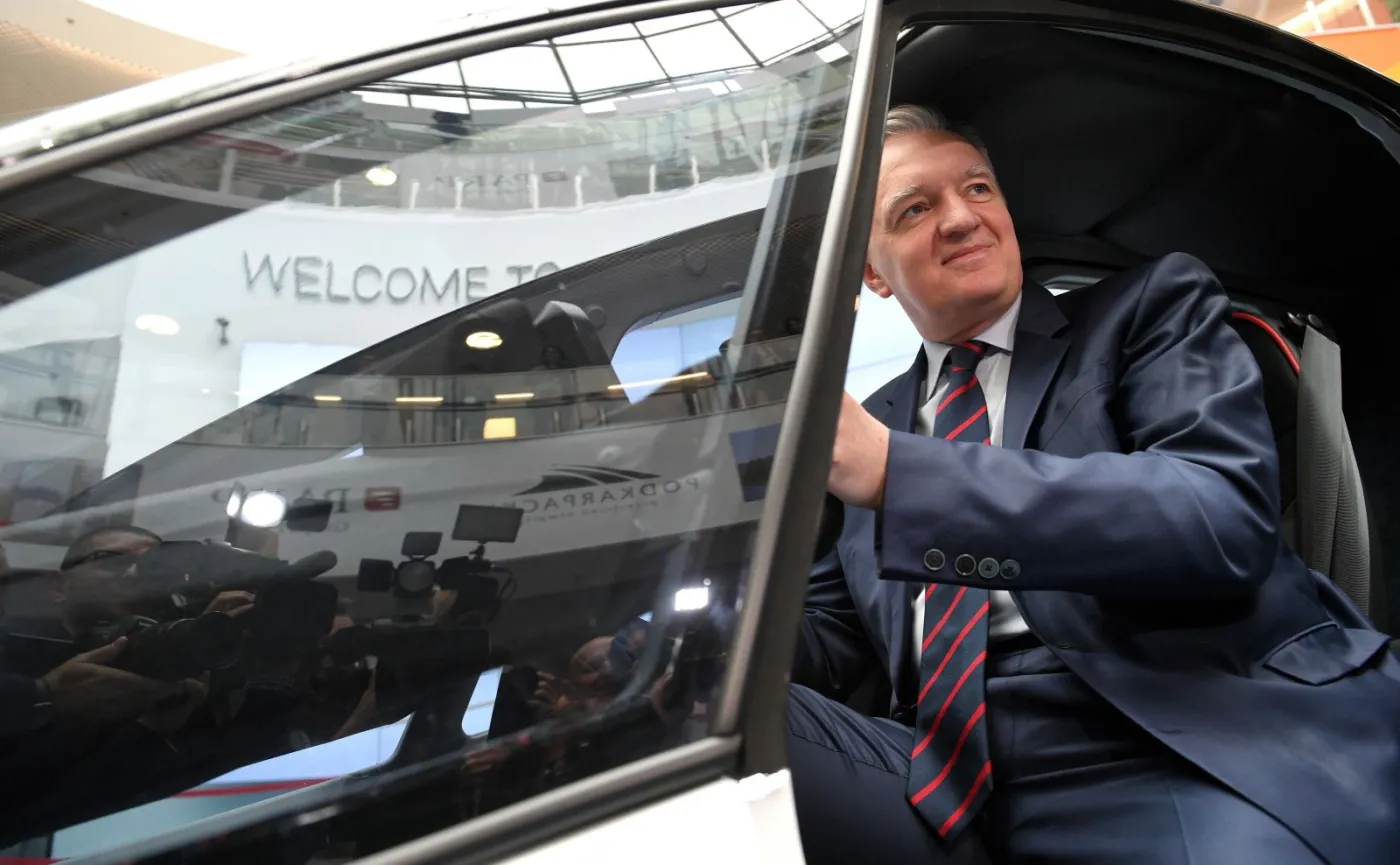 NOWY polski pojazd elektryczny ujawniony. Potrafi zmniejszyć szerokość o połowę [Zdjęcia z premiery]