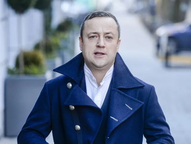 Czesław Mozil: Koleżanka puściła moją piosenkę dzieciom, a te mówią "bałwanek Olaf!" [WYWIAD]