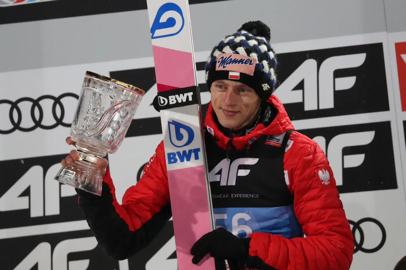 Premier Morawiecki pogratulował Kubackiemu dobrego występu w Bischofshofen