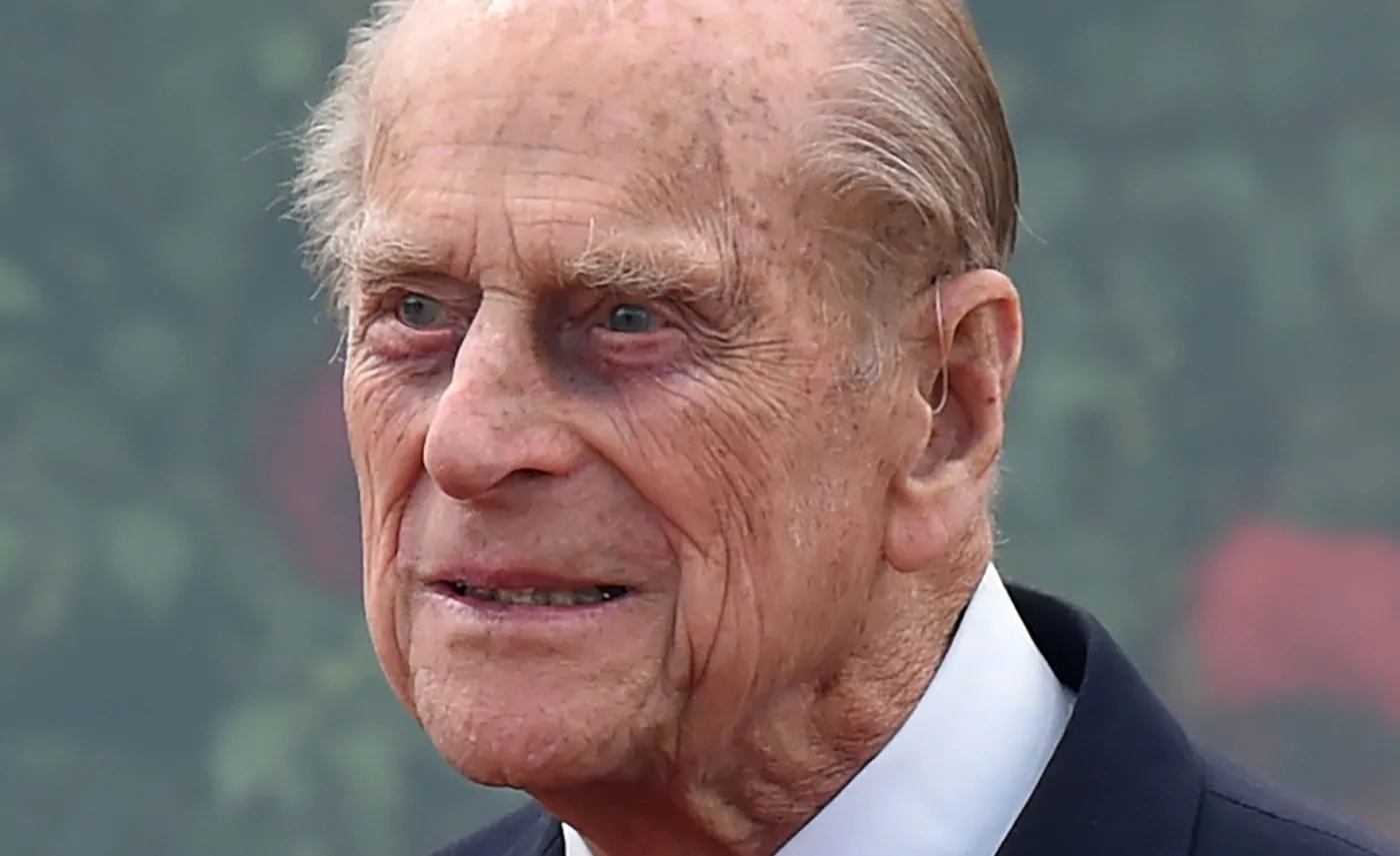 Stłuczka samochodowa z udziałem męża królowej księcia Filipa