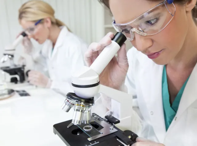 Komórki macierzyste – szansa na odzyskanie wzroku. W jaki sposób są używane?