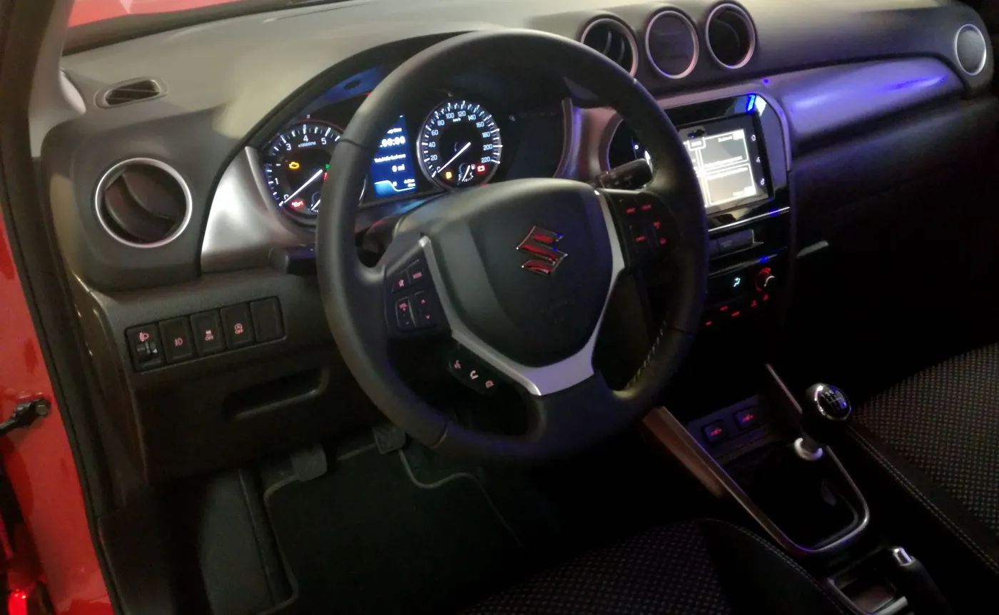 11429253-suzuki-vitara.jpg