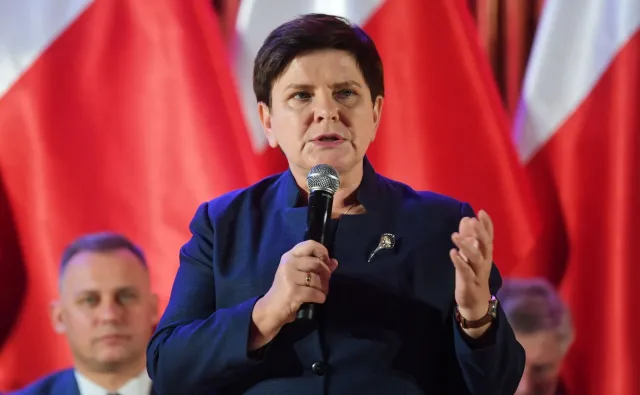 Szydło: Wygrajmy te wybory, zbudujmy w każdym mieście zwycięską biało-czerwoną drużynę, jak nasi młodzi siatkarze!