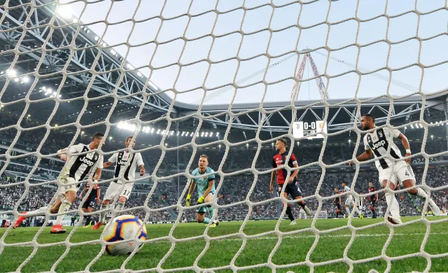 Liga włoska: Piątek nie pokonał Szczęsnego. Juventus stracił pierwsze punkty