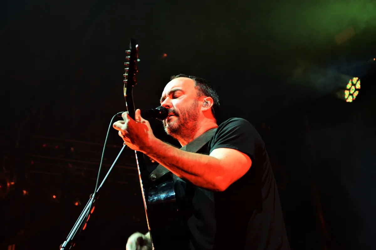 12223058-dave-matthews.jpg