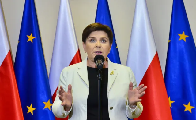 Strajk nauczycieli trwa. Rząd i związkowcy bez porozumienia