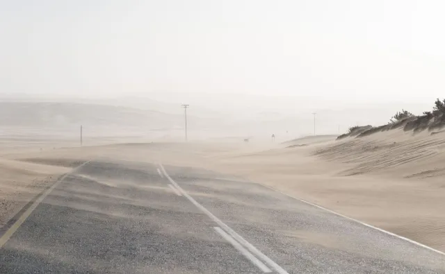 Burze piaskowe już w Polsce. IMGW ostrzega przed pyłem znad Sahary