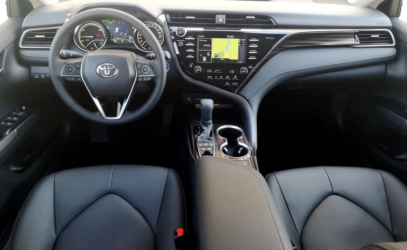 12307421-toyota-camry.jpg