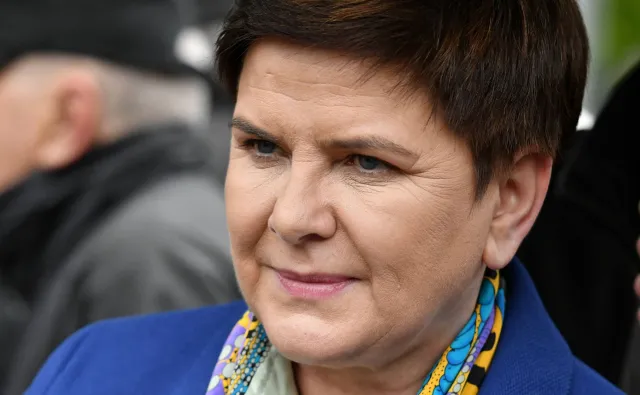 Beata Szydło: Jażdżewski, film Sekielskich - opozycja chce wojny światopoglądowej [CAŁA ROZMOWA]