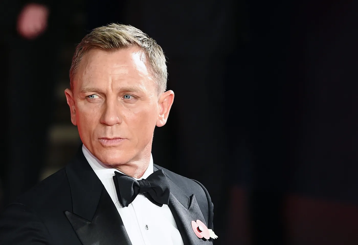 Daniel Craig