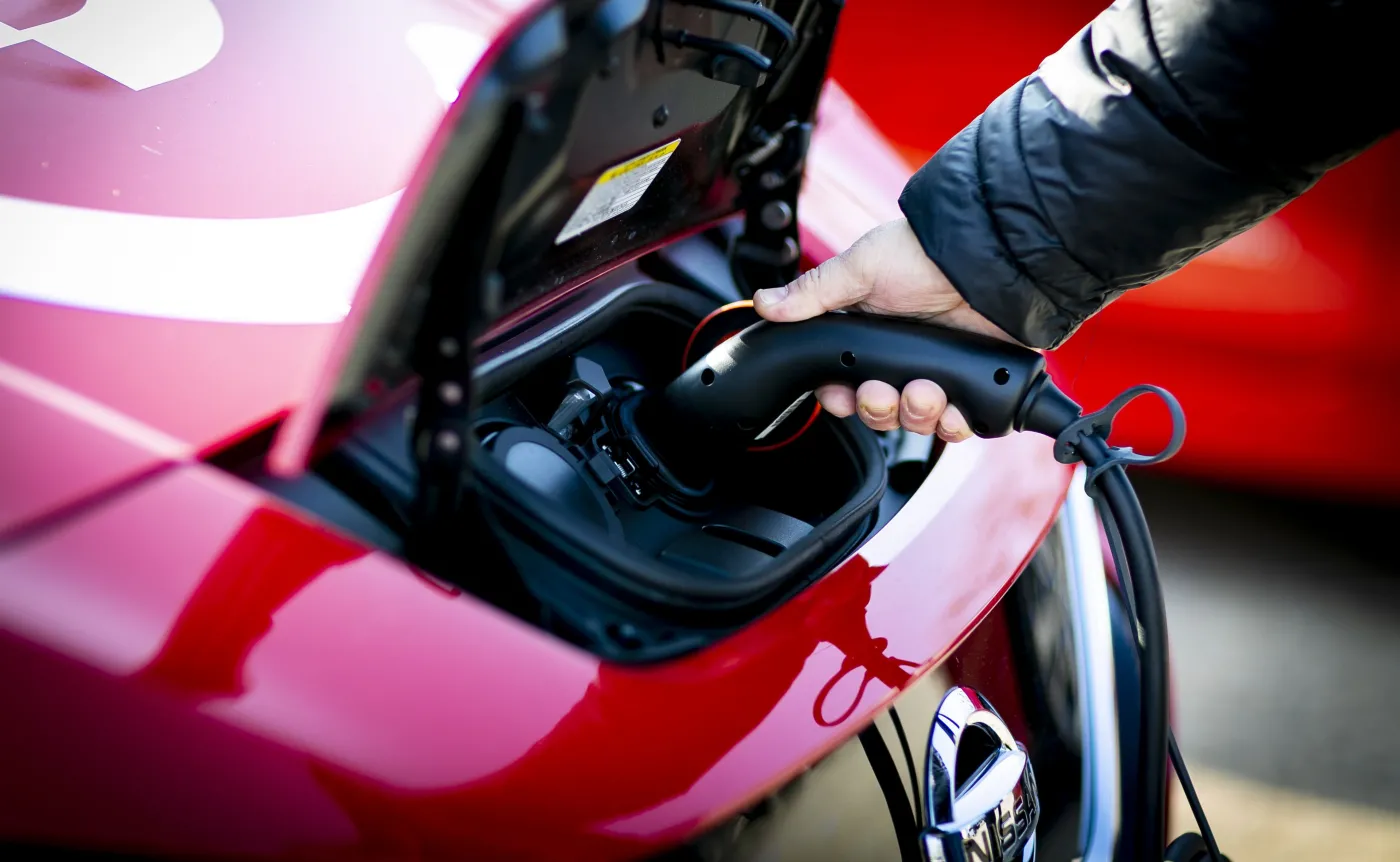 Oto najpopularniejsze używane auta elektryczne. Ceny zaskakują