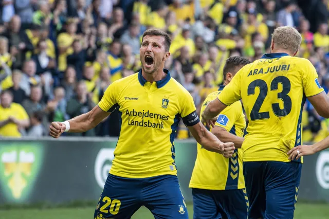 Kamil Wilczek strzelił czwartego gola dla Broendby IF