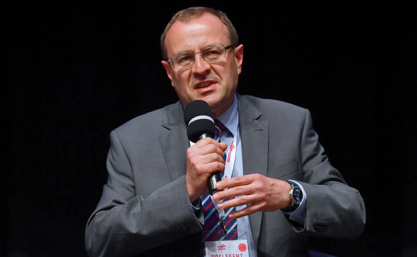 Prof. Dudek: Wybór Mazowieckiego na premiera był odejściem od ustaleń okrągłego stołu [ROZMOWA]