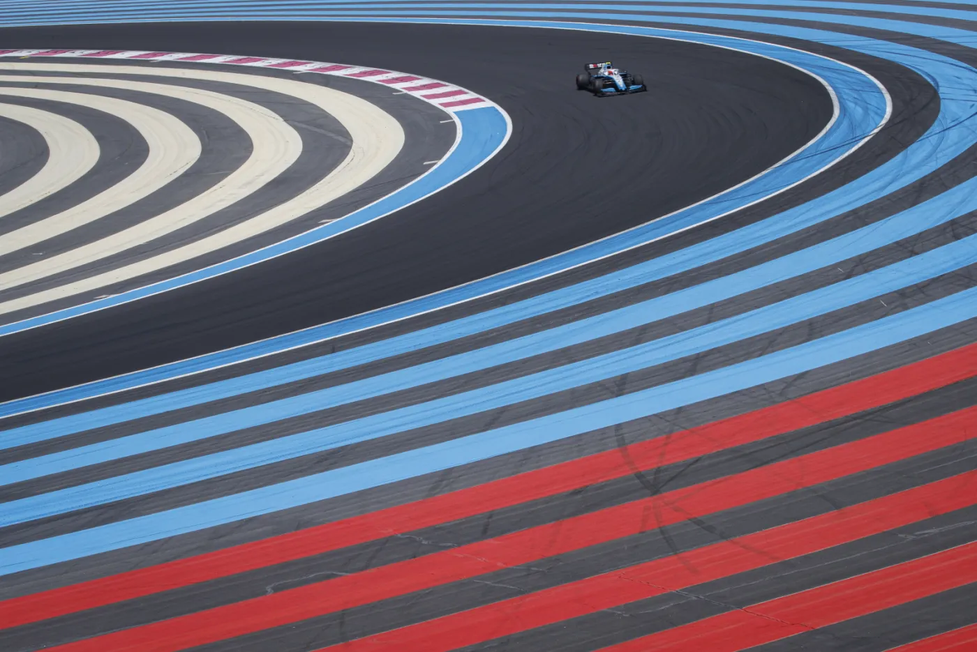 Kubica lepszy od Russella. Grand Prix Francji wygrał Hamilton