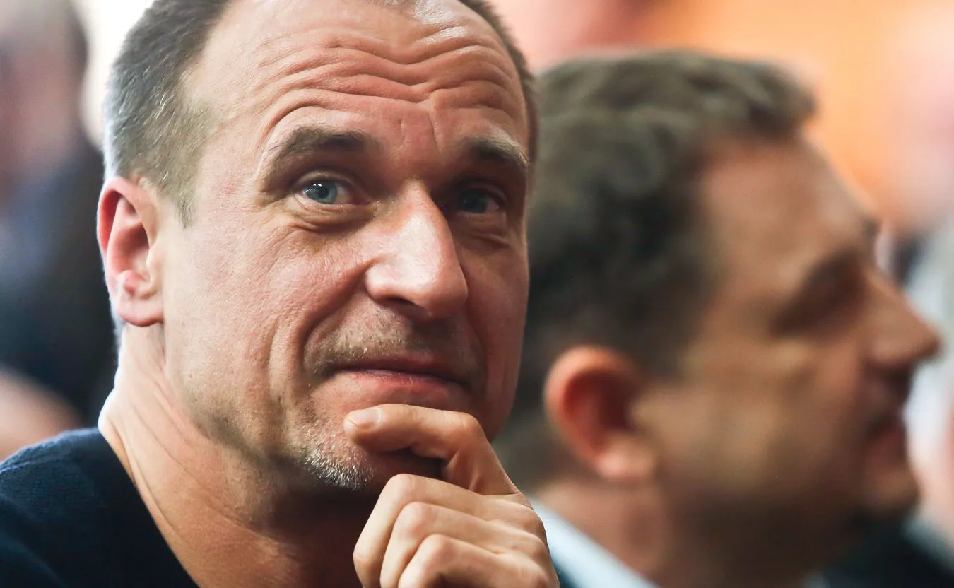 PSL, Korwin-Mikke, Ruch Narodowy czy Max Kolonko? Kukiz pyta internautów, z kim ma iść do wyborów