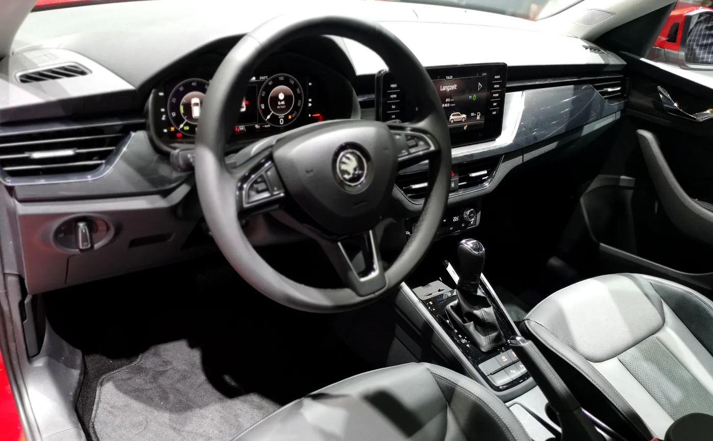 12187609-skoda-kamiq.jpg