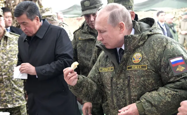 Putin czyści resorty siłowe. Zwolnił jedenastu generałów