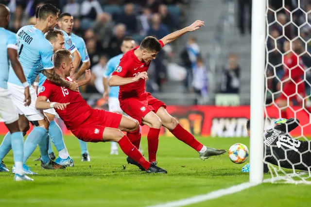 El. ME 2020: Krychowiak i Piątek wykonali robotę Lewandowskiego. Izrael - Polska 1:2