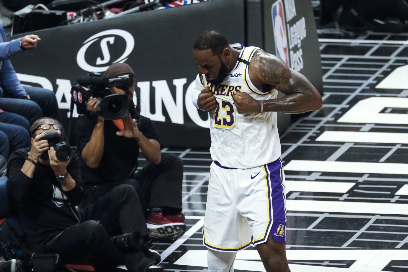 LeBron James przeciwny zakończeniu sezonu ligi NBA