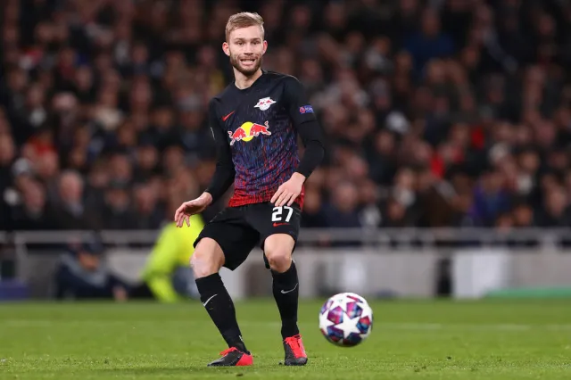 Piłkarze RB Lipsk w trakcie meczów będą korzystać ze... schodów lotniskowych