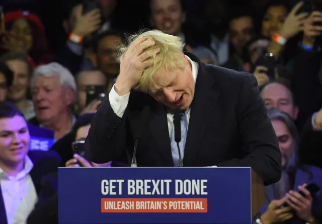 Polityczna burza na Wyspach. "Johnson traktuje ludzi jak frajerów"