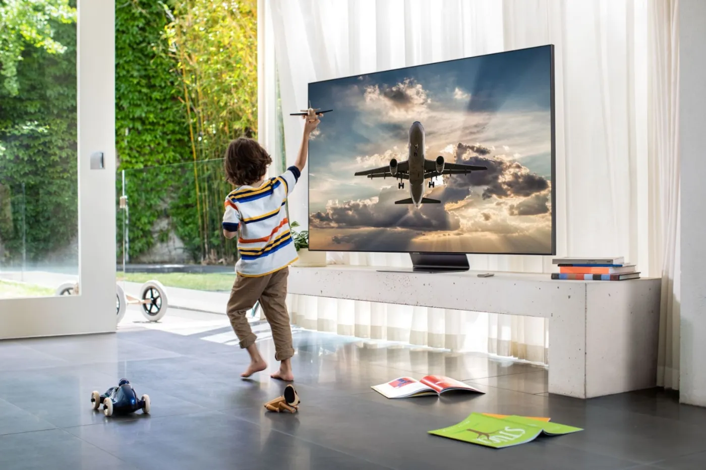 Nowe QLED-y 8 i 4K. Samsung przedstawia nową odsłonę telewizorów