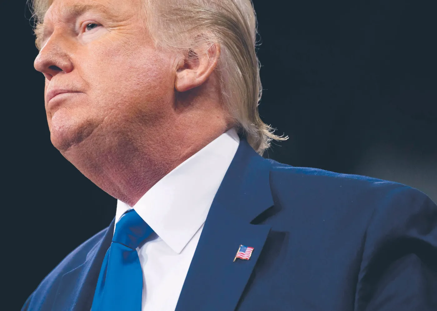 Trump zbojkotuje mecze, jeśli zawodnicy nie wstaną na hymn