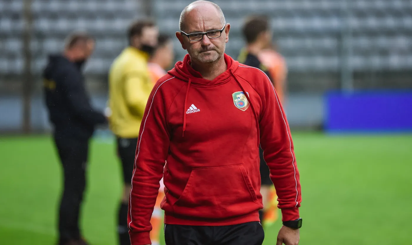 Miedź bez trenera. Dominik Nowak opuszcza Legnicę
