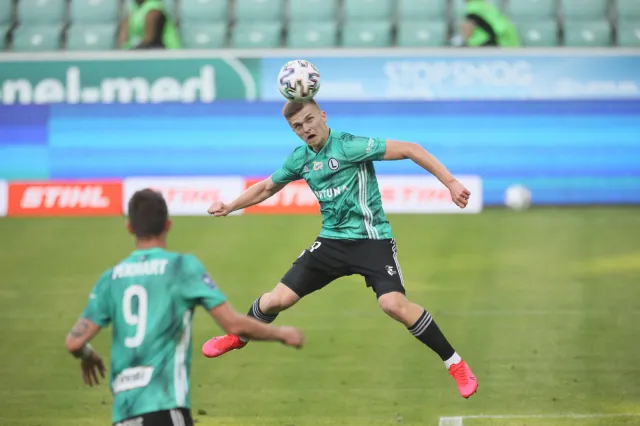 Piast odłożył koronację Legii. Rosołek uratował remis