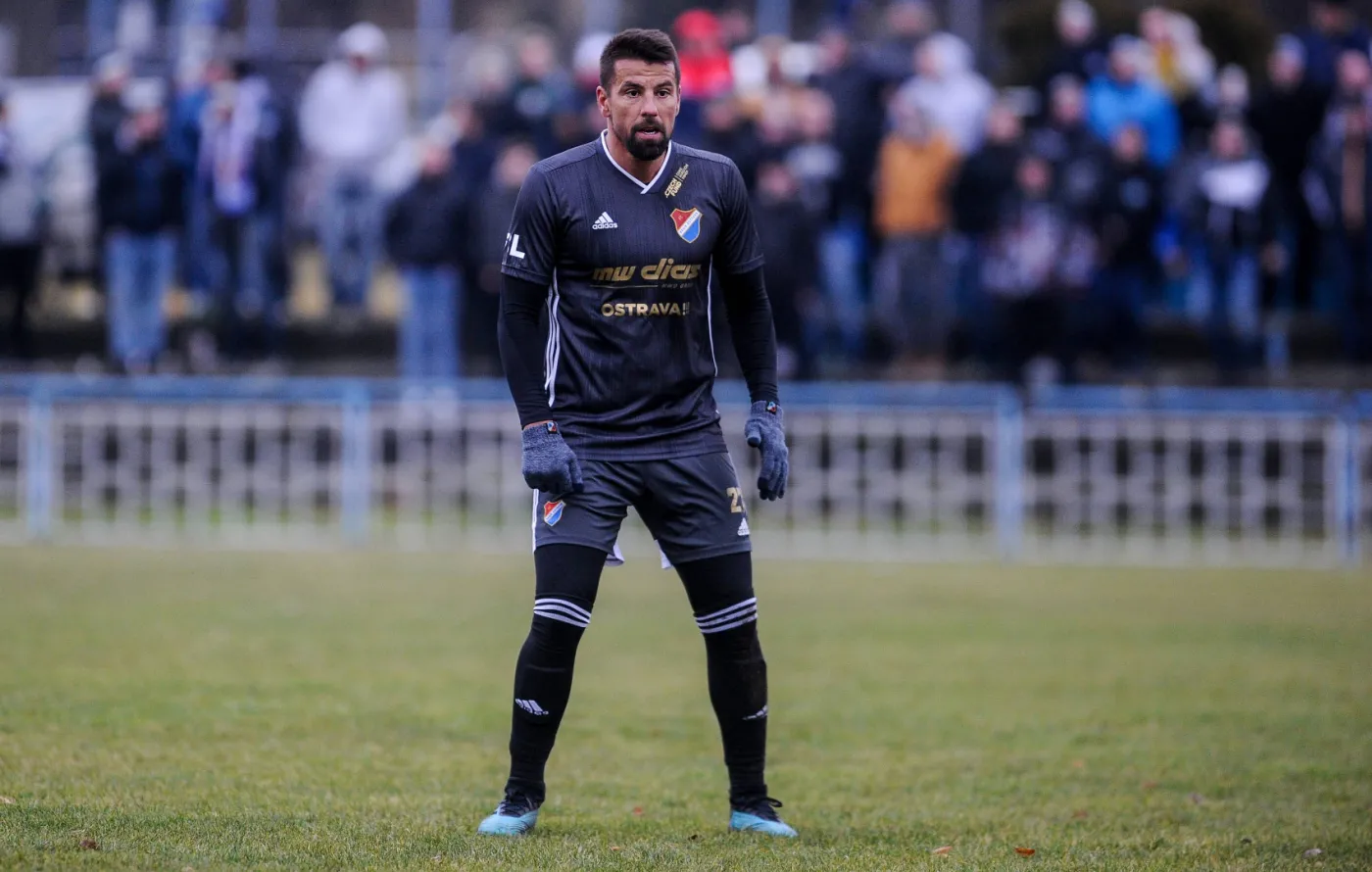 Zwycięzca Ligi Mistrzów z 2005 roku Milan Baros kończy piłkarską karierę