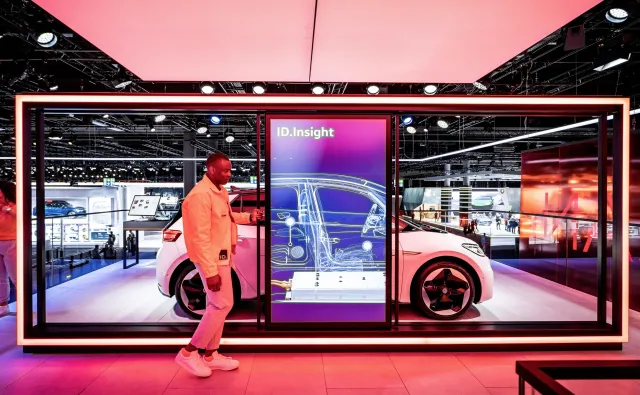 Jak tanio kupić samochód elektryczny? Teraz Polacy najbardziej zazdroszczą Norwegom