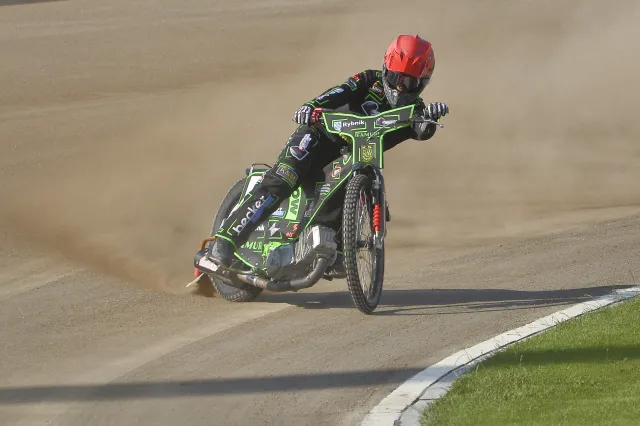 Koronawirus na żużlu. Zespoły z Rybnika i Leszna na kwarantannie