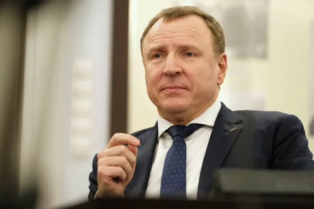 PiS bada grunt pod repolonizację. Na razie wojnę o media wygrywa Kurski